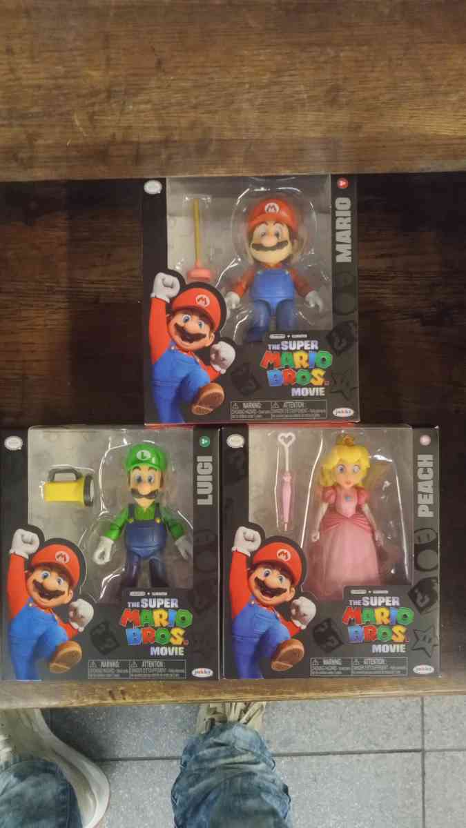 Super Mario Figures