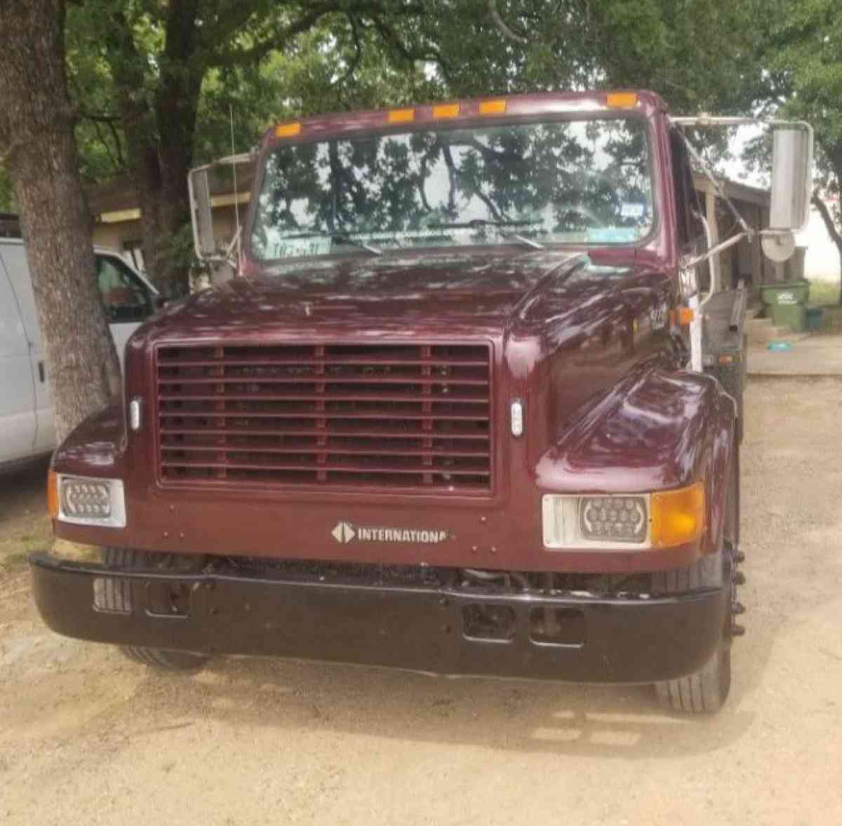 1998 international TOW TRUCK - Dallas, Texas - FleaMarketBay