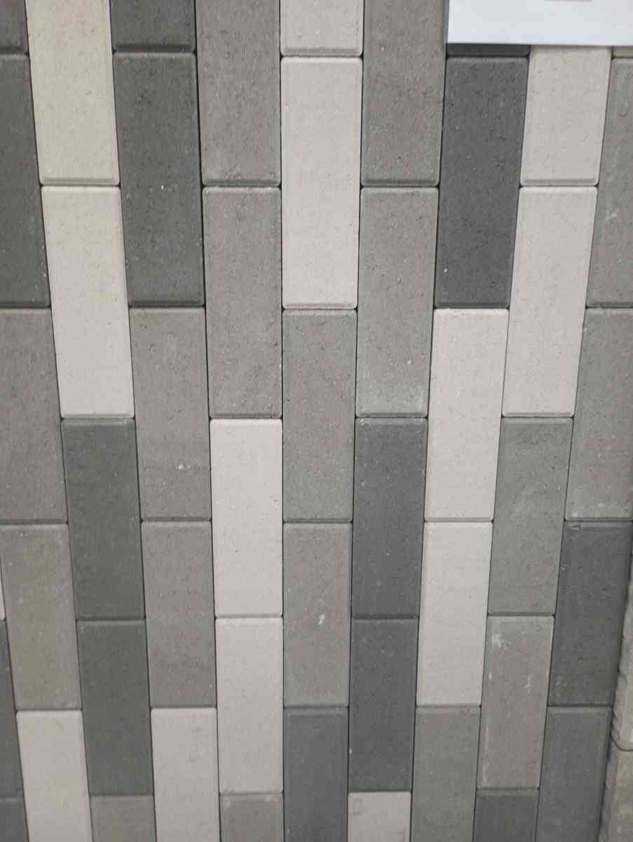 pavers bueno i usado - Altamonte Springs, Florida - FleaMarketBay