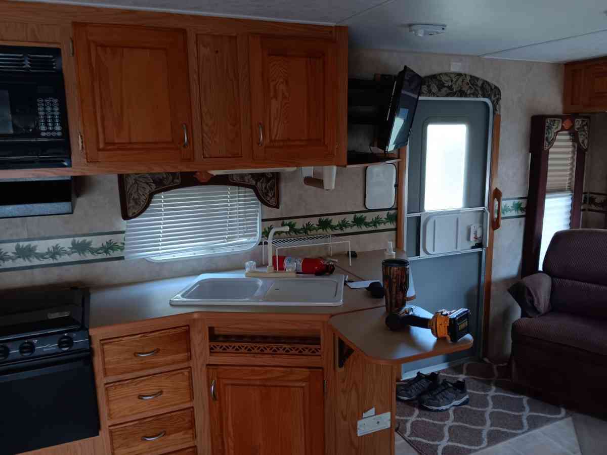 rv travel trailer - Orlando, Florida - FleaMarketBay
