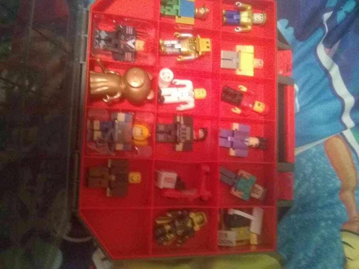 Roblox figure - Brooklyn, New York - FleaMarketBay