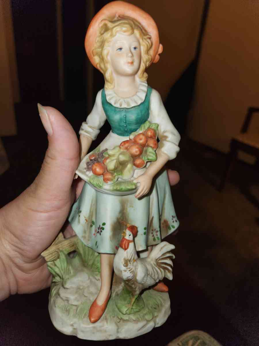 homco 8inch porcelain - Napoleon, Ohio