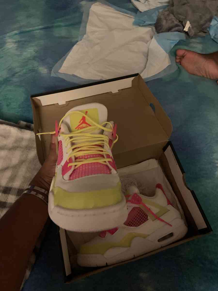 Jordans - Garland, Texas - FleaMarketBay