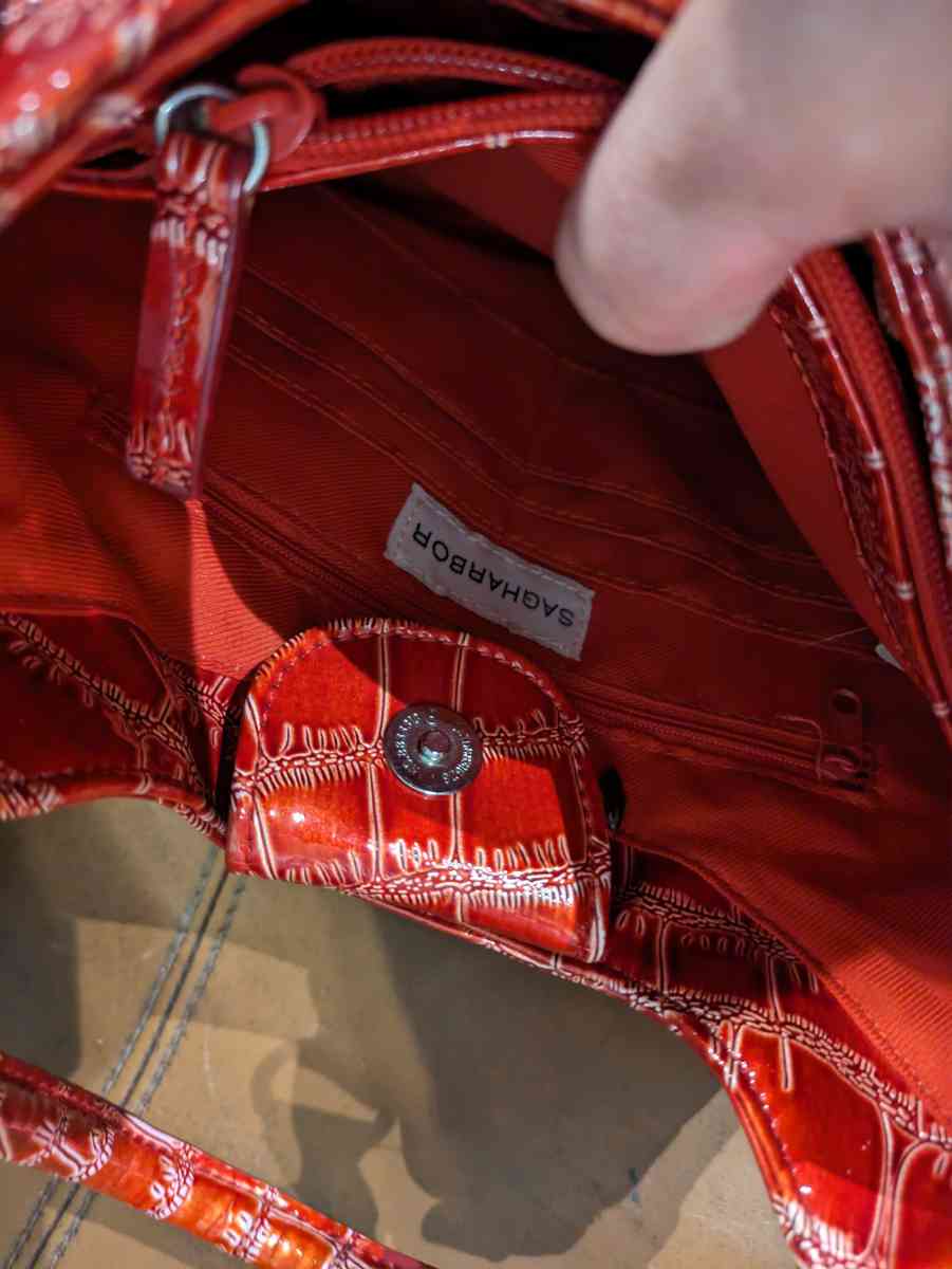 hand bag - Charlotte, North Carolina - FleaMarketBay