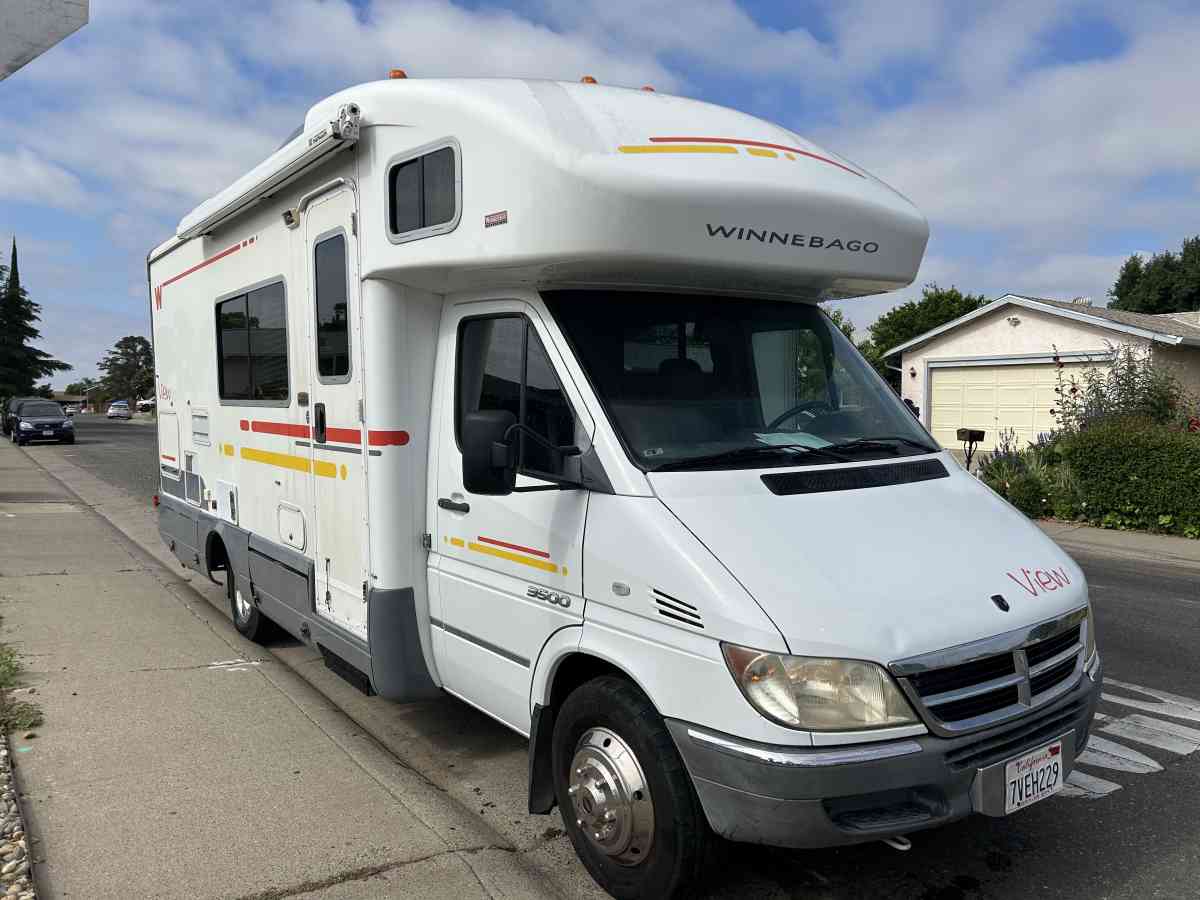 2005 Winnebago view 24ft - Sacramento, California