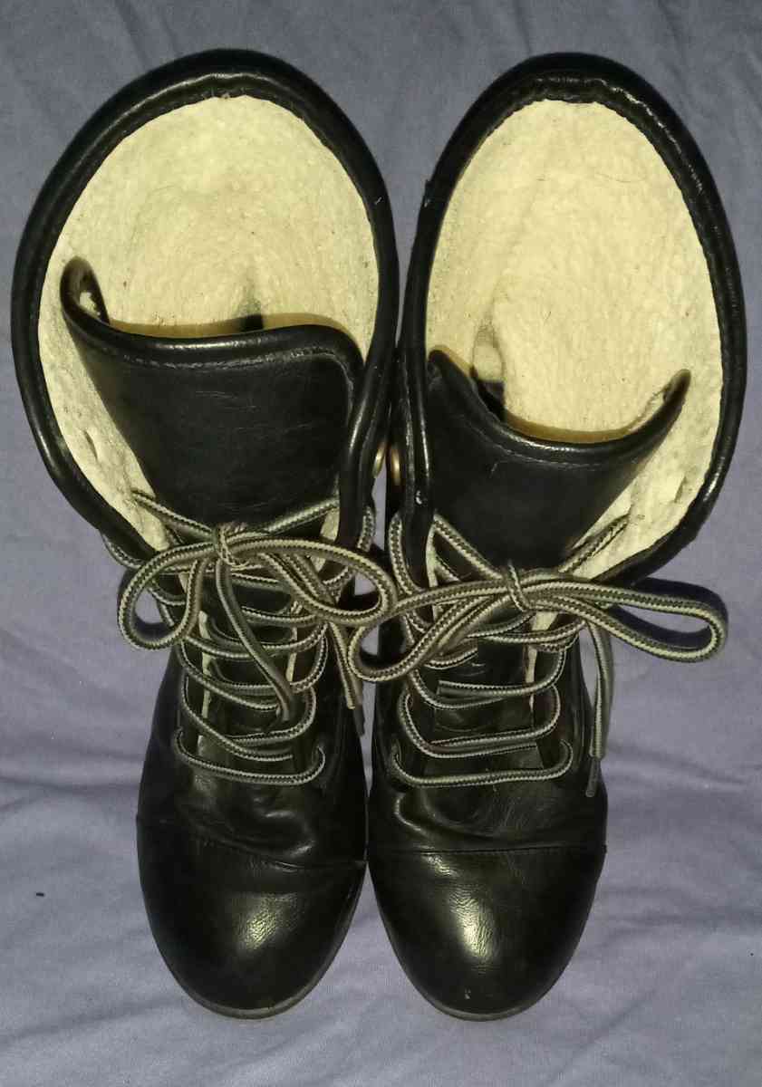 womens leather riding boots - Akron, Ohio - FleaMarketBay