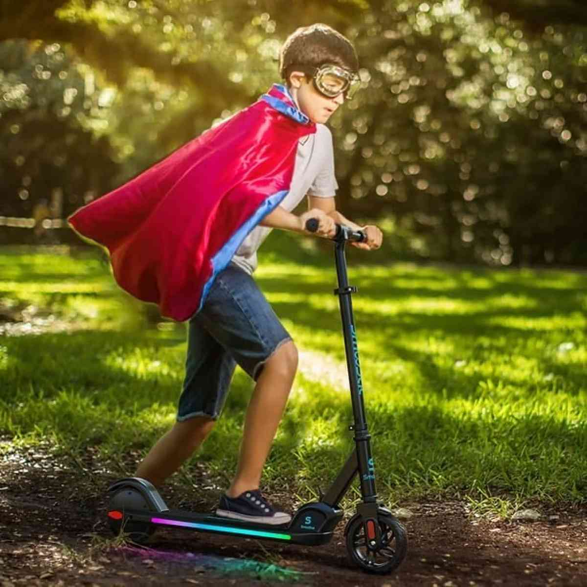 Foldable Electric Scooter for Kids 3 Speeds and Adjustable H - Claremont, California - FleaMarketBay