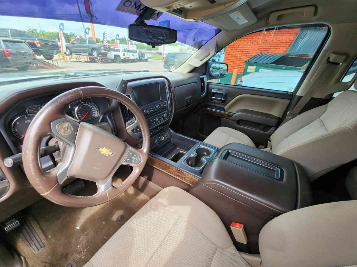 Chevrolet Silverado LT 2015 - Houston, Texas - FleaMarketBay