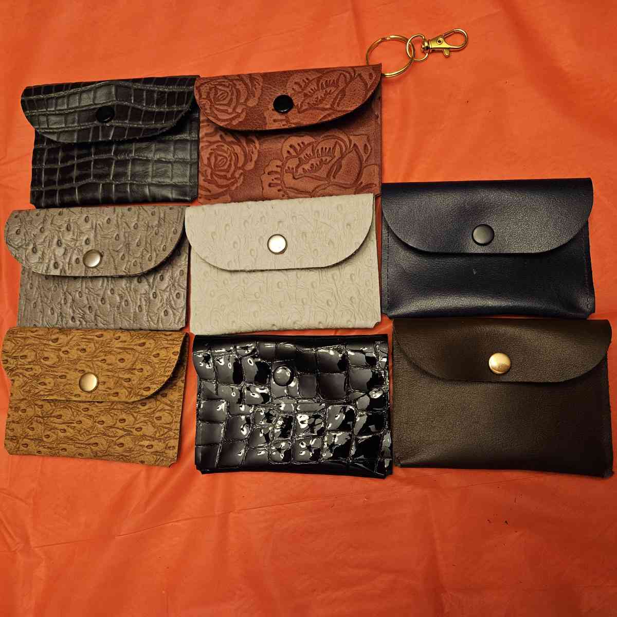 hand made leather change purse - Buffalo, New York