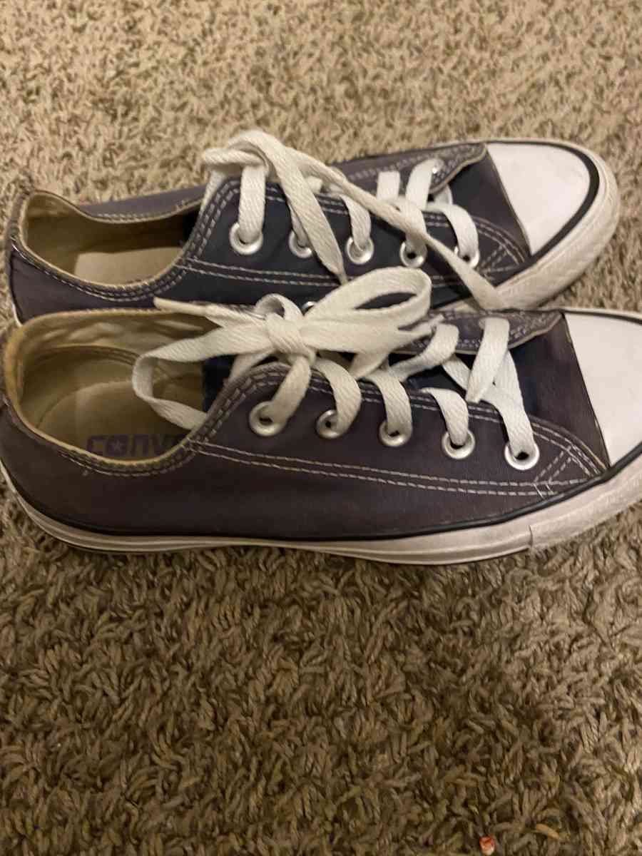 blue converse - Dayton, Ohio - FleaMarketBay