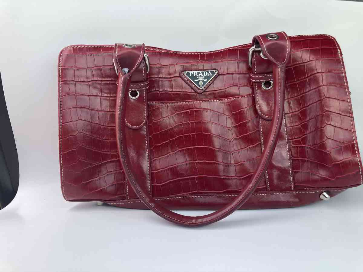 Prada purse - Du Bois, Pennsylvania
