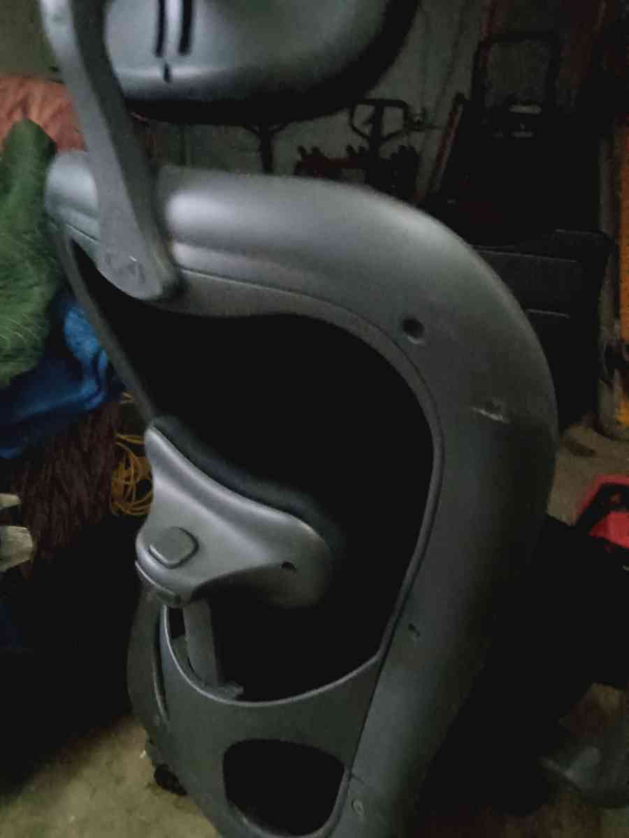 executive office chair - Manassas, Virginia - FleaMarketBay