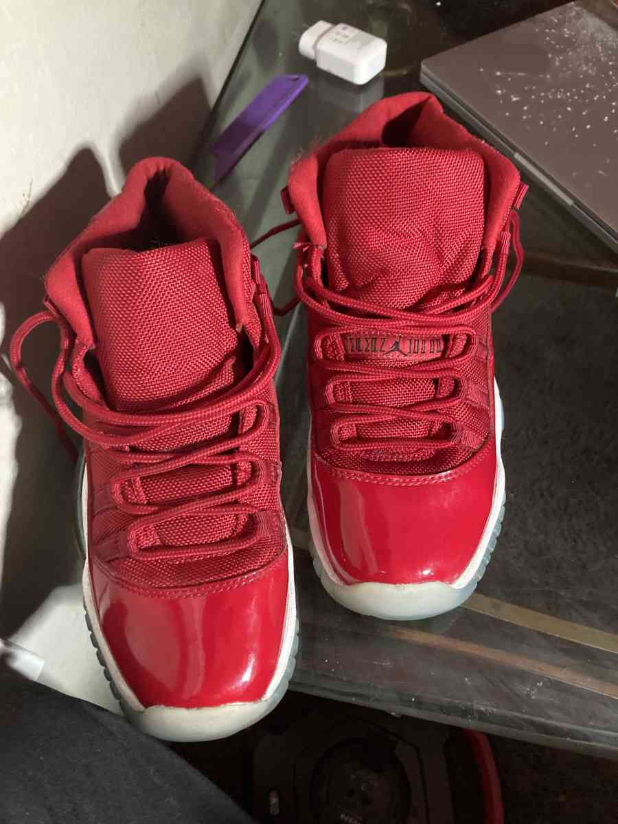 Jordans size 5  Snap N Go Stroller 120 for both - Winchester, Tennessee - FleaMarketBay