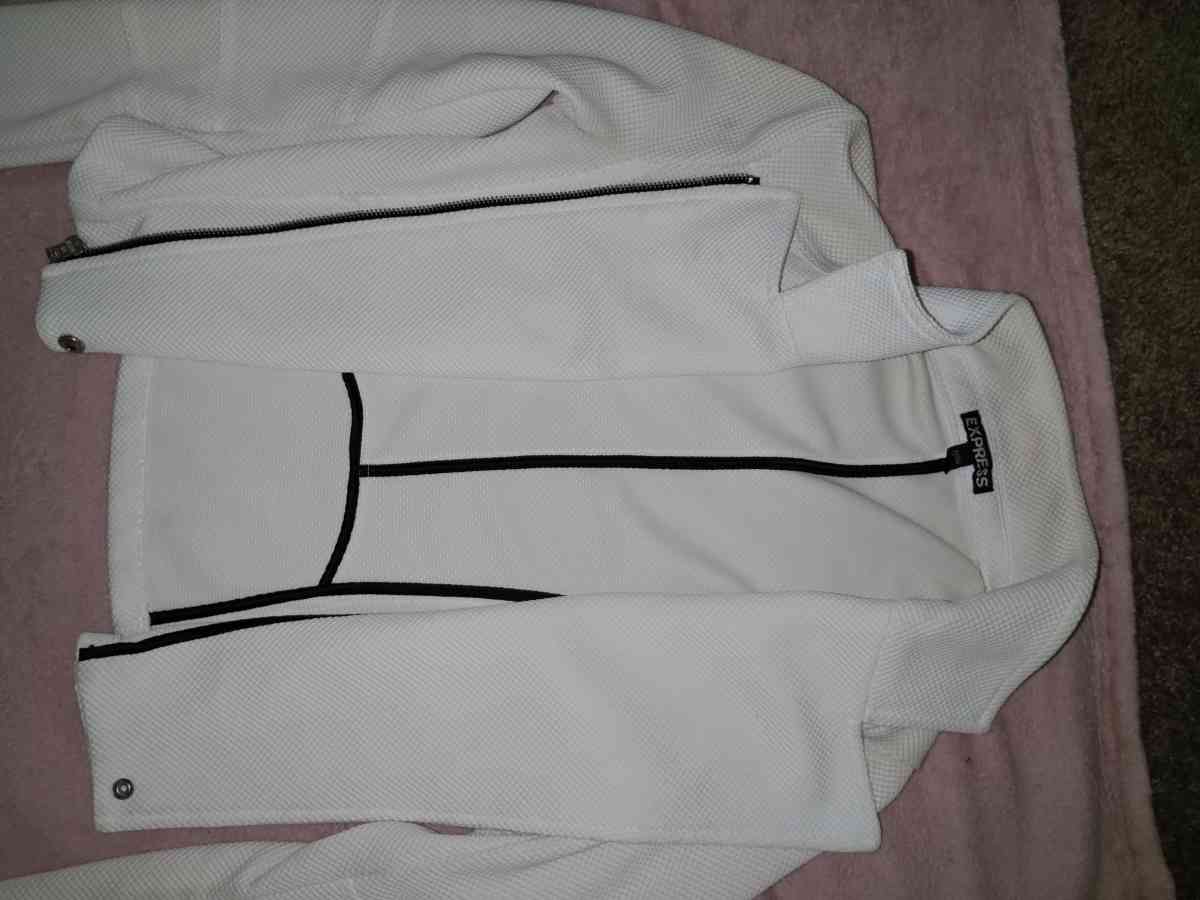 womens jackets - Petersburg, Virginia - FleaMarketBay