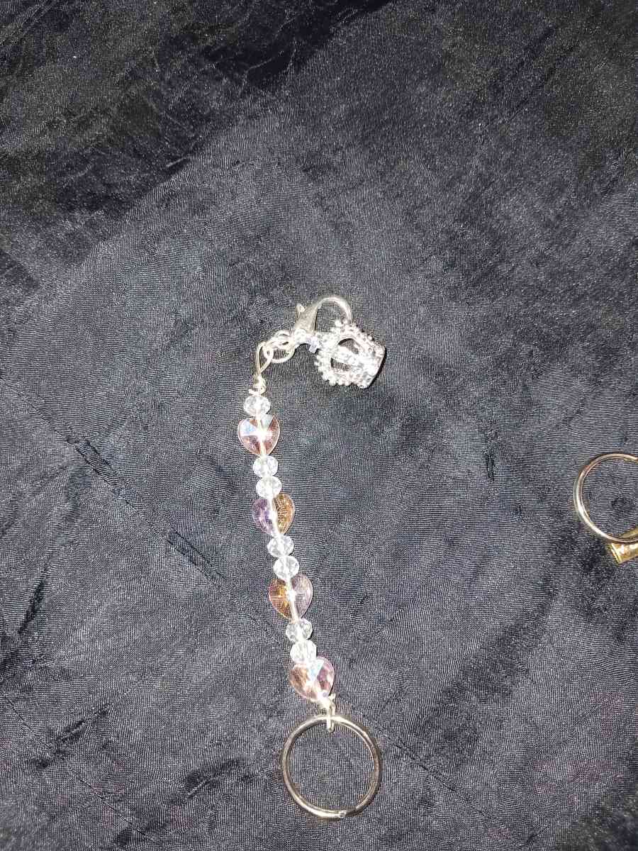 Cute Keychains - Bristol, Connecticut - FleaMarketBay