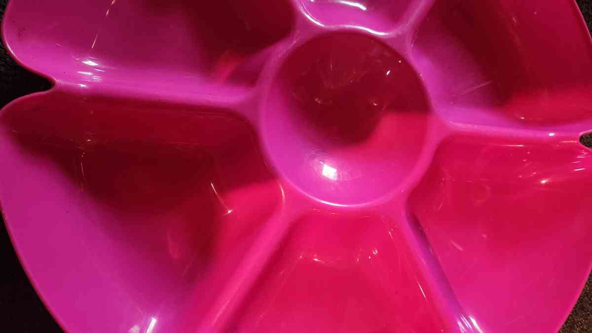 Divided Tray for Fruit and Dip in the Middle - Hawley, Pennsylvania - FleaMarketBay