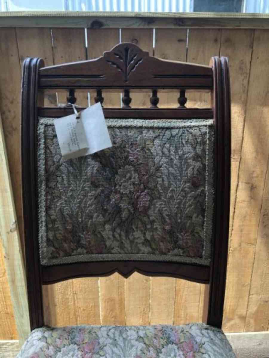 antique victorian late 1800s chairs  set of 4 - Houston, Texas - FleaMarketBay