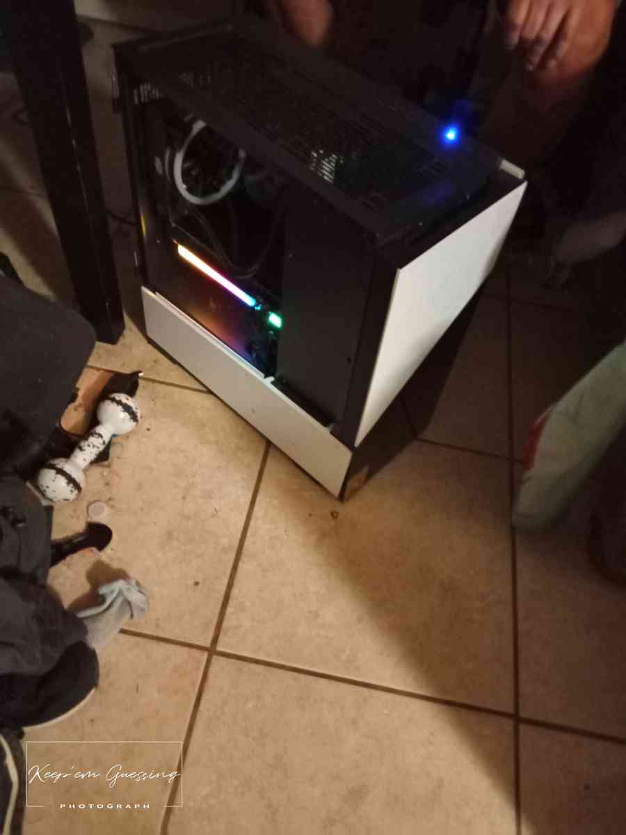 Gigobite Desktop PC - Austin, Texas - FleaMarketBay