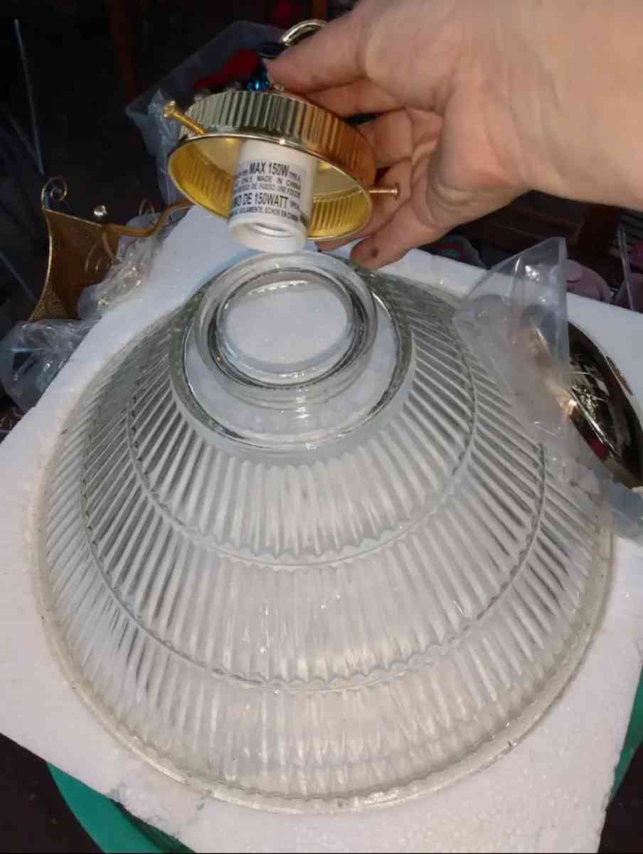 glass ribbed done chandelier - Houston, Texas - FleaMarketBay