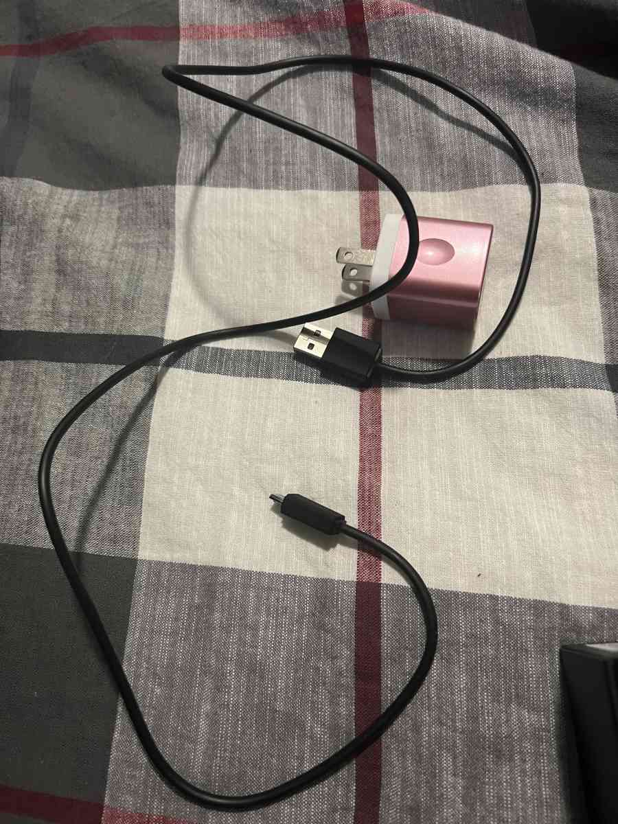 Beats Solo 3 - Catawissa, Pennsylvania - FleaMarketBay