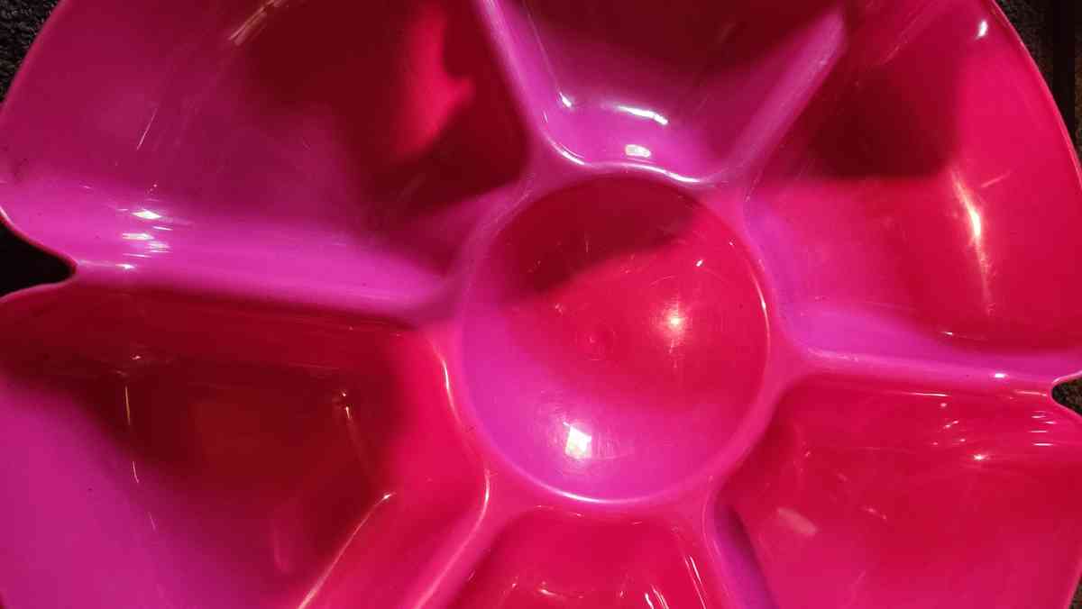 Divided Tray for Fruit and Dip in the Middle - Hawley, Pennsylvania - FleaMarketBay