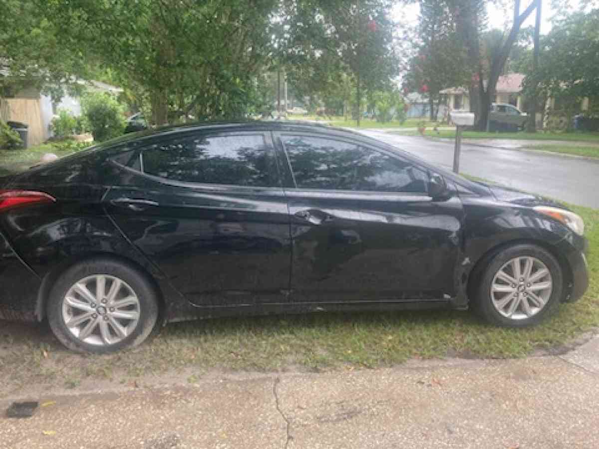 Hyundai Elantra 2015 - Lakeland, Florida - FleaMarketBay