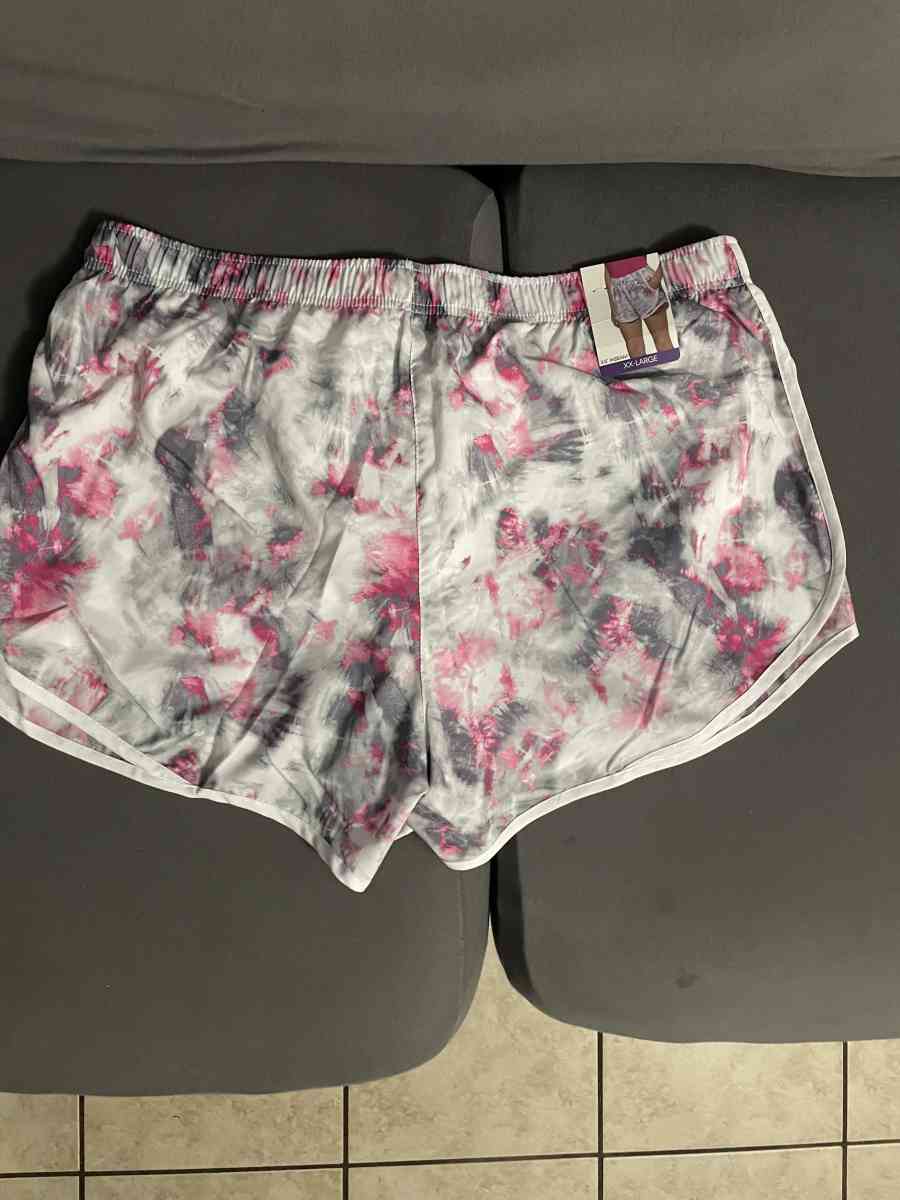 NEW CALVIN KLEIN WOMENS SHORTS ADJUSTABLE SIZESXLXXL 15 EACH - Pasadena, Texas - FleaMarketBay