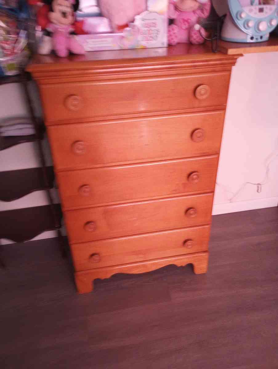 two bedroom apartment everything must go 2000 for everything - Lebanon, Ohio - FleaMarketBay