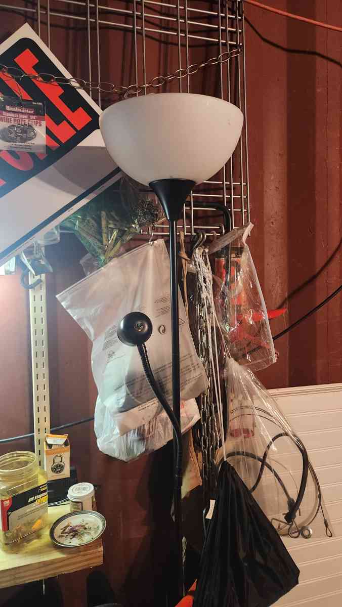 stand up light - Hawley, Pennsylvania