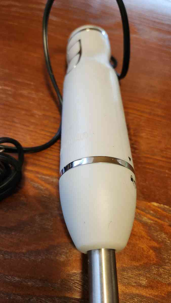 Emersion Blender - Hawley, Pennsylvania - FleaMarketBay