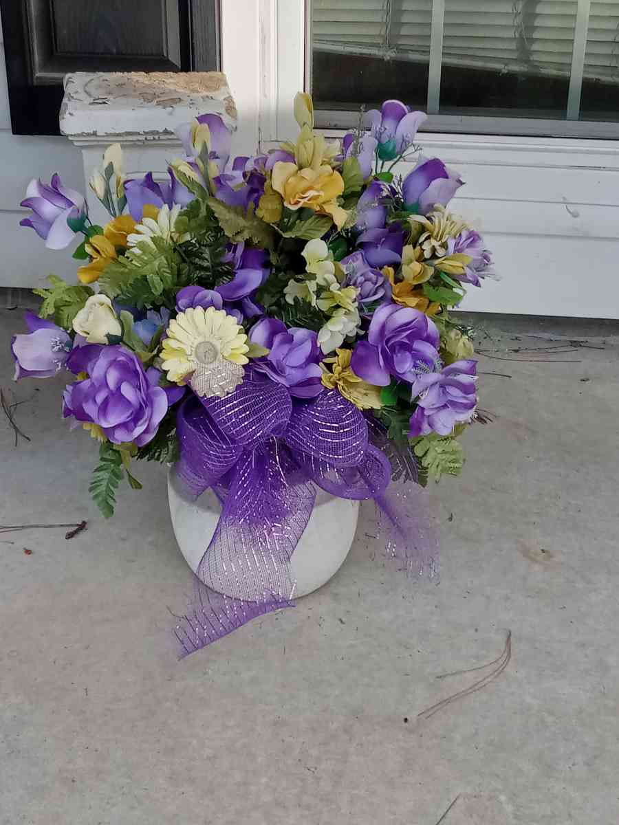 floral design can meet all your floral needs