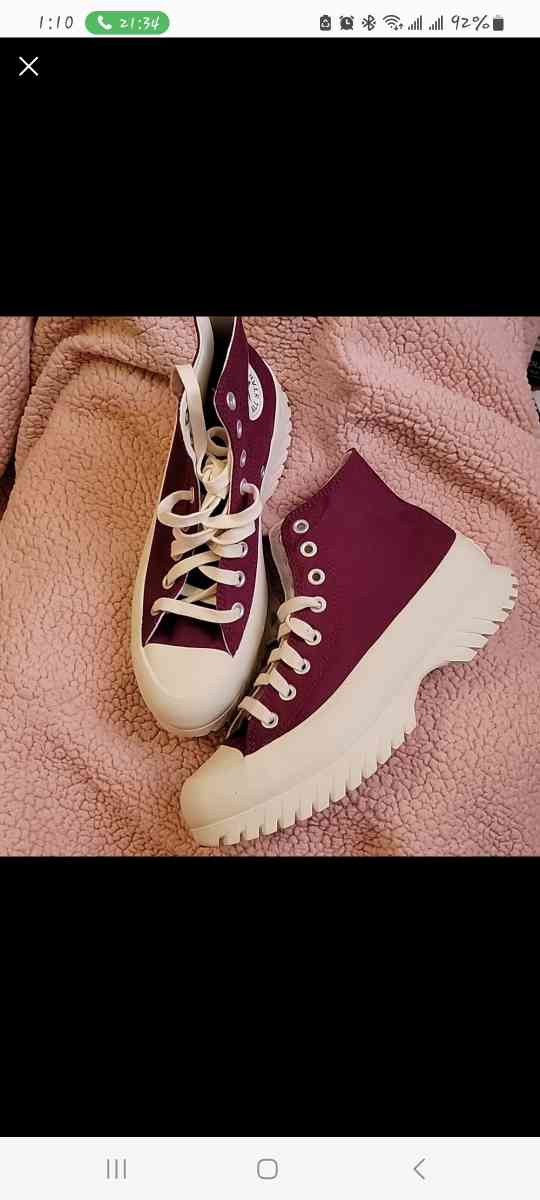 Converse Platform sneakers - Abington, Pennsylvania