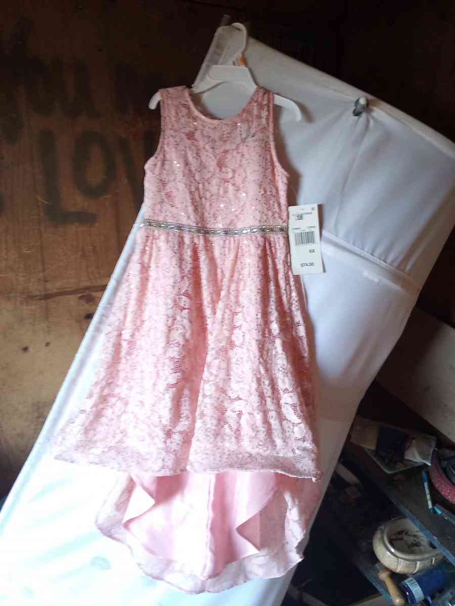 beautiful pink sparkly dress - Modesto, California - FleaMarketBay