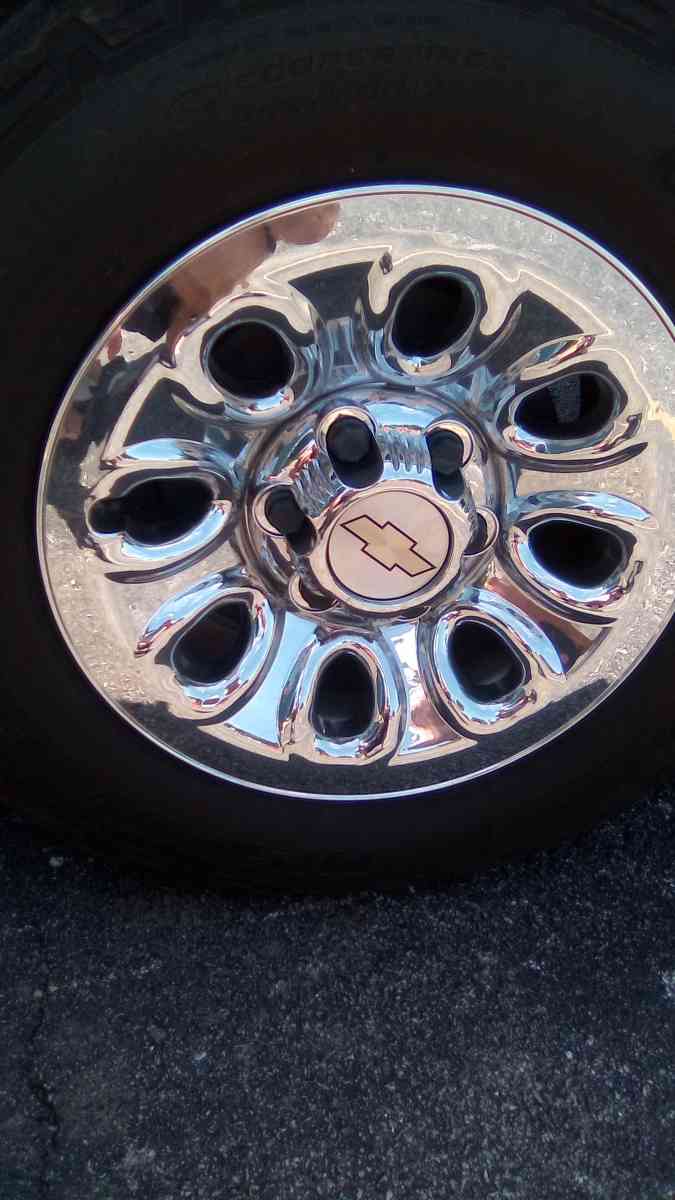 rims and tires - Springfield, Missouri