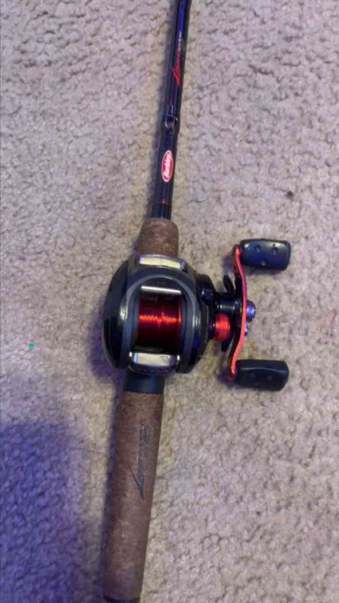 Black Max Bait Caster 7ft Rod Reel - Fort Worth, Texas
