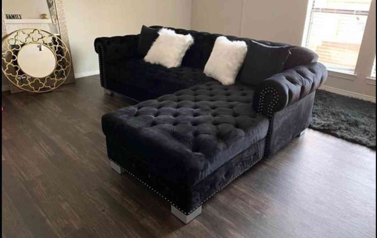 Royal Velvet Black Raf Chaise Sectional SameNext Day Deliver - Houston, Texas