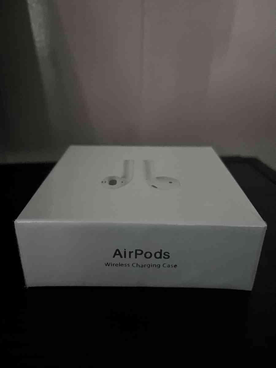 Apple AirPods - Alicia, Arkansas - FleaMarketBay