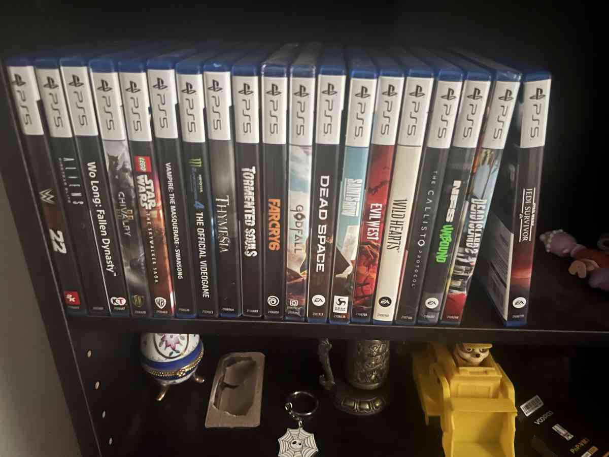 ps5 disc version bundle comes with 20 games five controllers - Altamonte Springs, Florida - FleaMarketBay