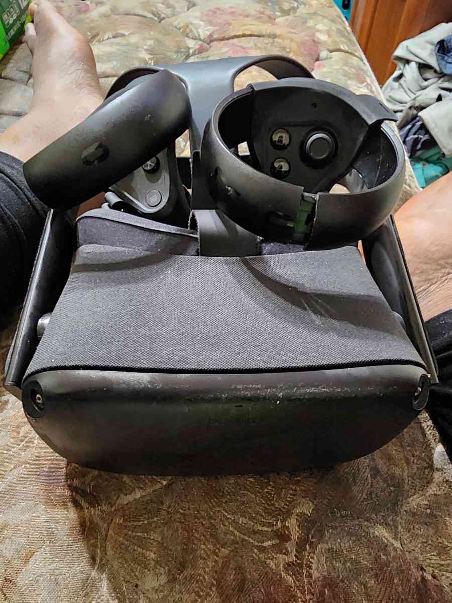 oculus quest - Anoka, Minnesota - FleaMarketBay