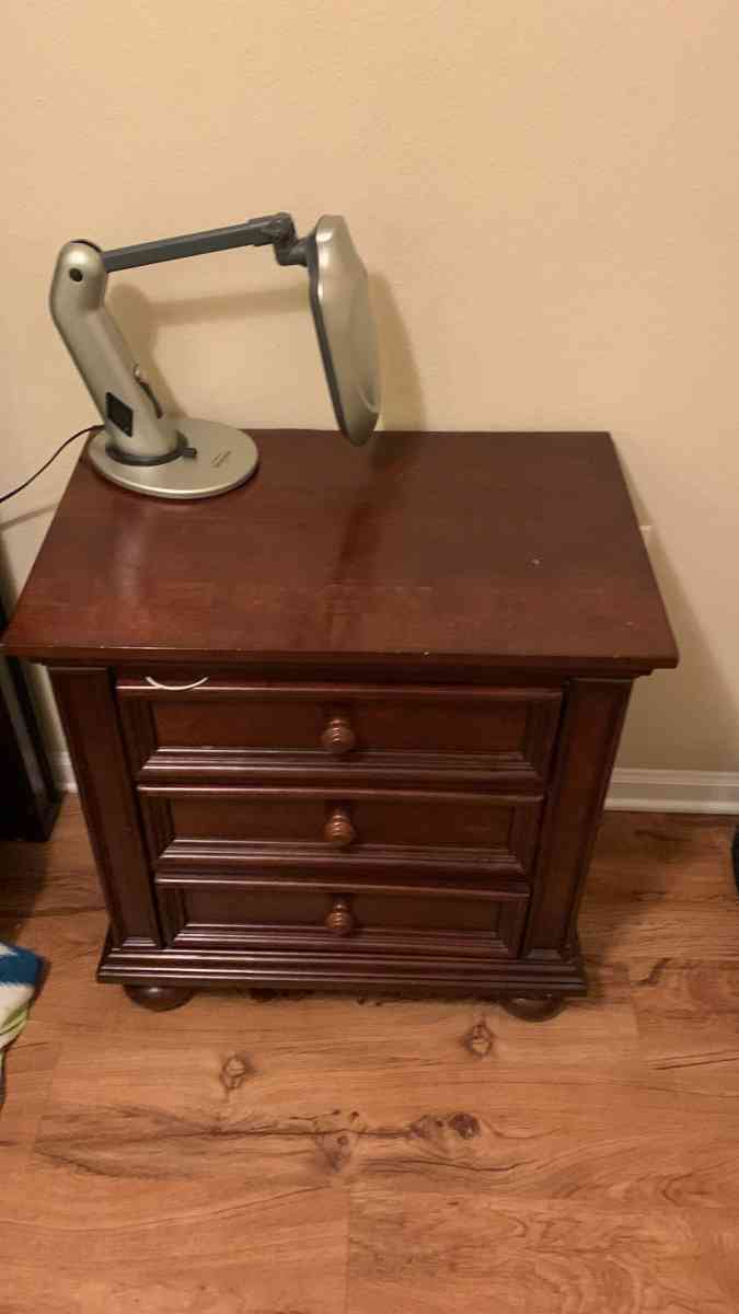 a couch a bed a dresser and a tv stand and a side table - Oklahoma City, Oklahoma - FleaMarketBay
