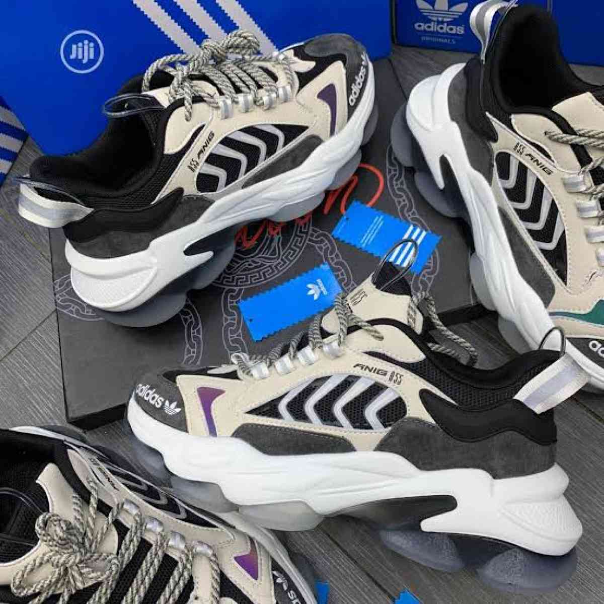 Nike sneakers - Alicia, Arkansas