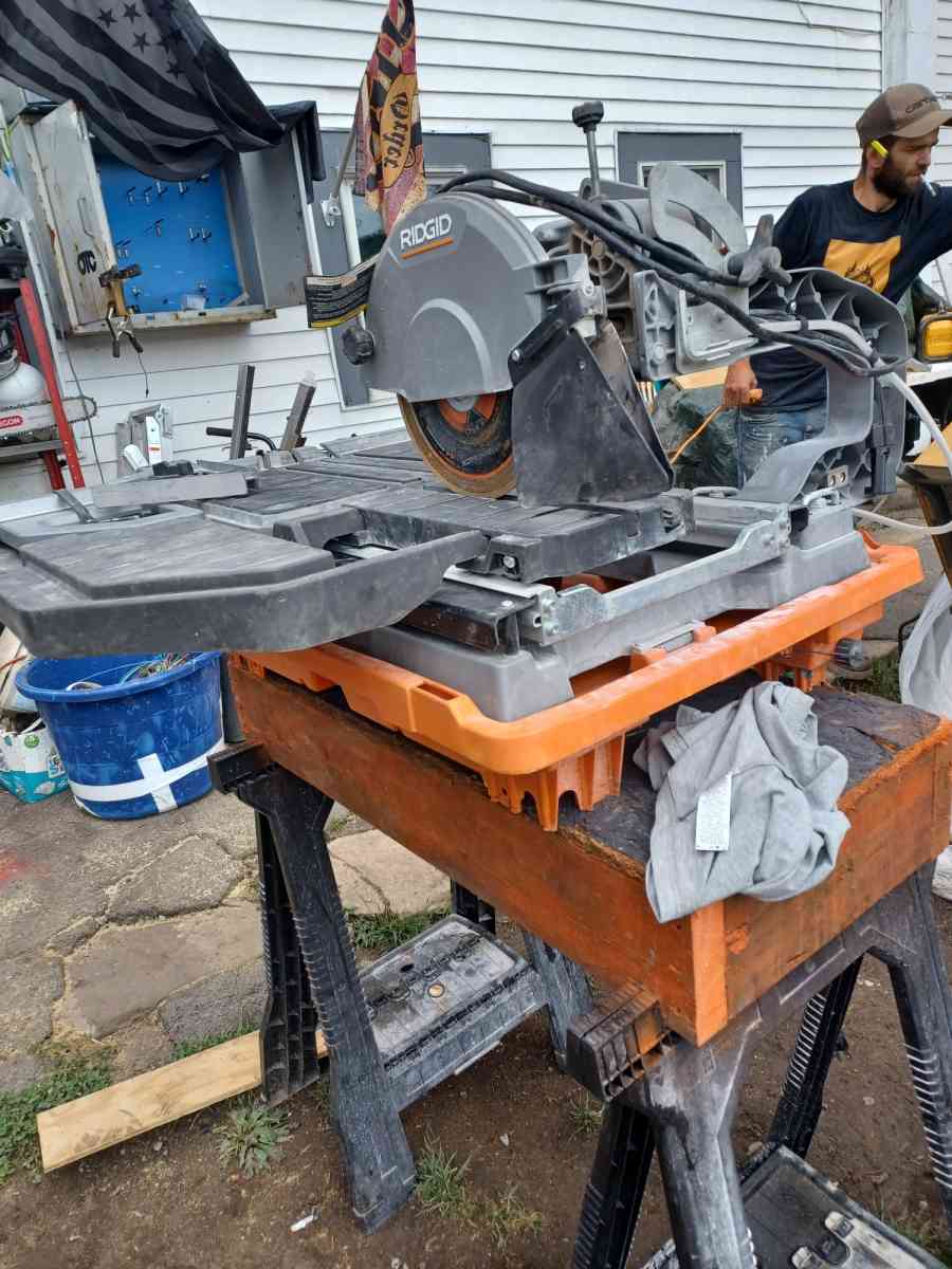 Rigid Tile Saw - Petersburg, Pennsylvania - FleaMarketBay