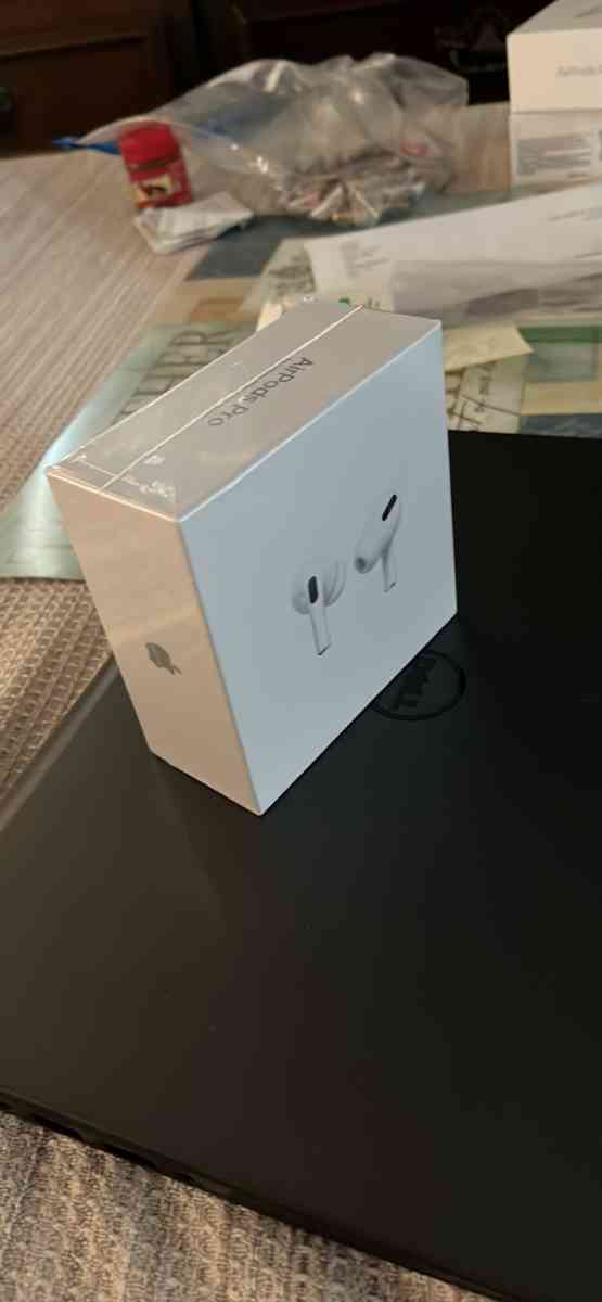 apple AirPods Pro - South River, New Jersey