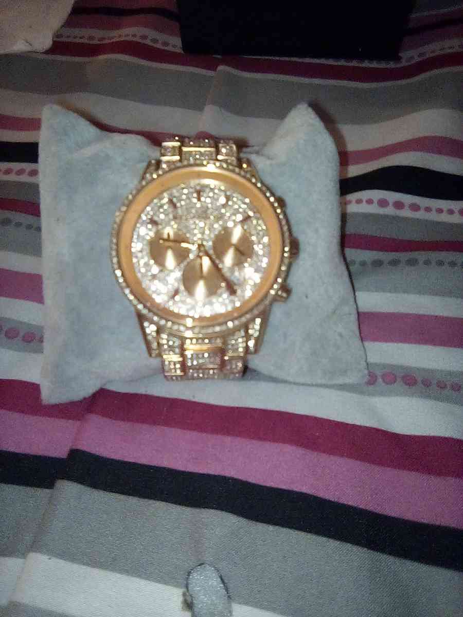 MICHAEL KORS Watch - Fresno, California - FleaMarketBay