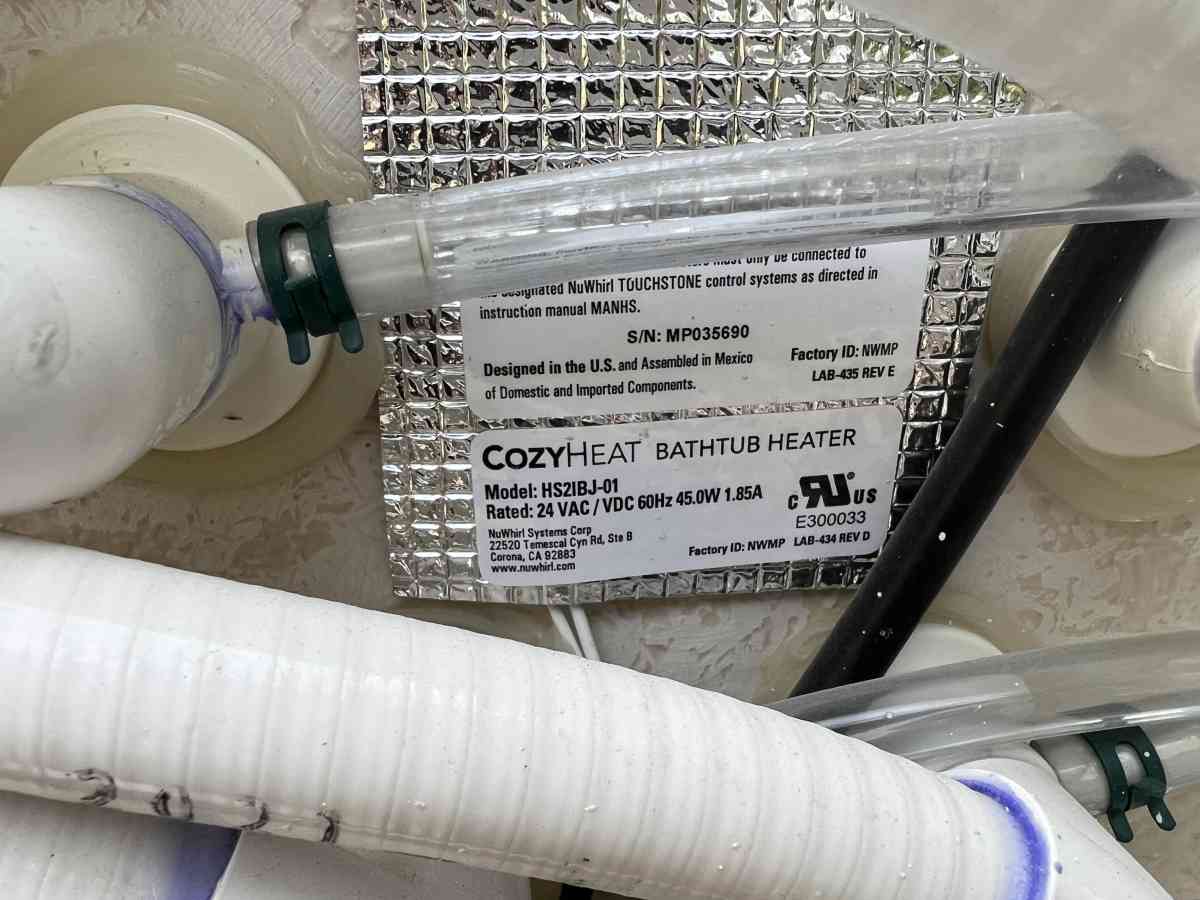 Therapeutic walk in Jacuzzi tube - Scroggins, Texas - FleaMarketBay