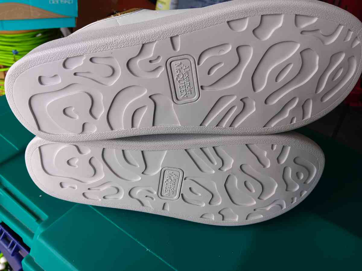 Alexander McQueen white fashion sheakers - Deltona, Florida - FleaMarketBay