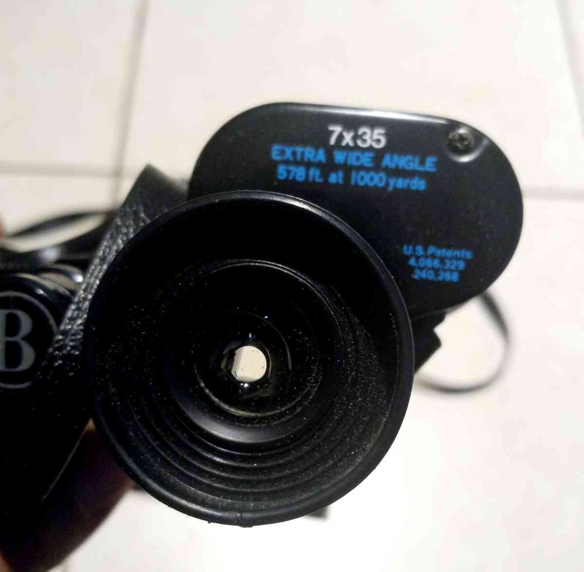 Bushnell binoculars with case - Hollywood, Florida - FleaMarketBay