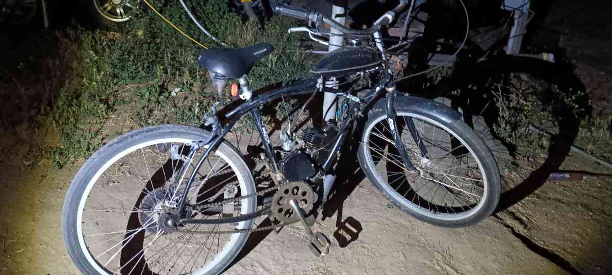 80cc Motorized Beach Cruiser - Lake Elsinore, California