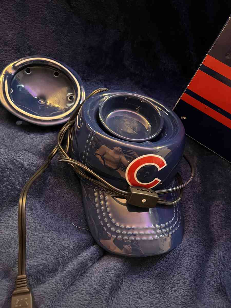 Chicago cubs authentic wax warmer - Springfield, Oregon - FleaMarketBay