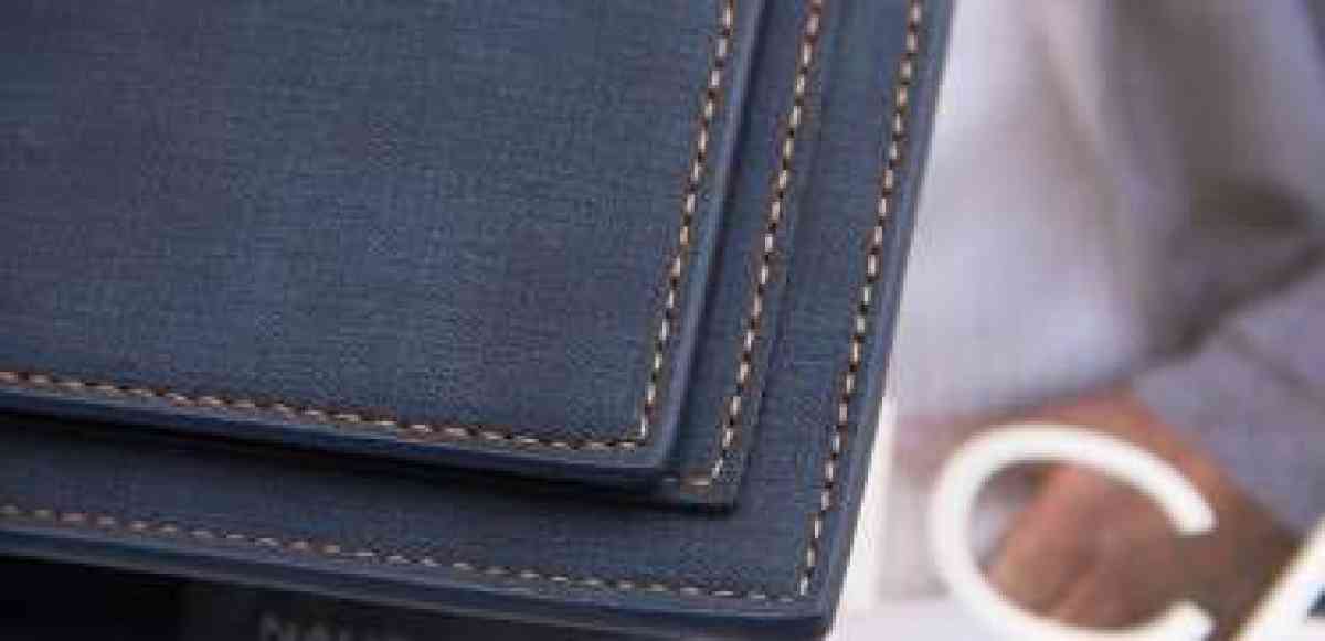 wallet - Louisville, Kentucky - FleaMarketBay